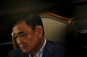 タイ当局、タクシン元首相を不敬罪で起訴へ　王室侮辱の疑い