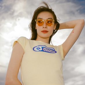 「マウジー」が「ロキシー」とのコラボを6月14日に発売　Tシャツやワンピ、スイムウエアなど