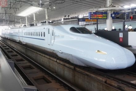 「普通席なのにちょっと豪華」な新幹線、実はグリーン車!? 指名買いしたい“乗り得座席”たち 自由席も豪華！