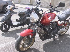 騒音の苦情受けバイクや原付の集団を追跡…白バイから逃走した2台が転倒 17歳と16歳の男女2人搬送