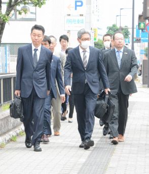 裁判長「重い不注意による人災」　那須雪崩8人死亡　教諭に実刑判決