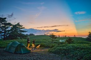 【簡単には行けないからこそ価値がある】星と雲海と山々が作り出す「日本屈指の絶景キャンプ場」にようこそ