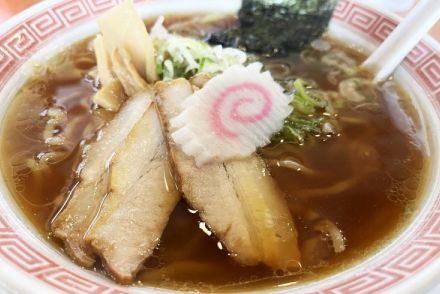 「飲み干すのがマナーなの？」ラーメン店で“スープ完飲”すべきか悩む人たち　ラーメン好きからの圧力と店員の眼前での緊張感、残して謝る人も