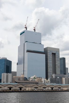 浜松町ビルディングを建て替える再開発街区は「ブルーフロント芝浦」に。2025年2月竣工、S棟の内部を見てきた