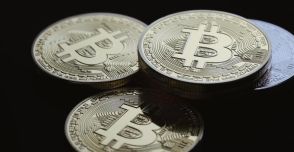 DMMからビットコイン482億円分が不正流出