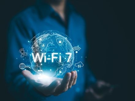 「Wi-Fi 6」と「Wi-Fi 7」は何が違う？ 自宅にも導入すべきでしょうか？【Wi-Fiの専門家が解説】