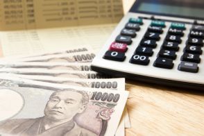 子どもが生まれてから「月2万円」貯金してきました。「400万円」ほど貯まったのですが、子どもにそのまま渡すと「贈与税」がかかりますか？ 一括で渡さないほうが良いでしょうか？