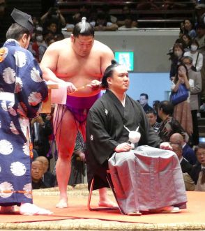 元幕内・石浦　引退相撲で元横綱・白鵬に感謝「どうしようもなかった自分を拾ってくださった方」