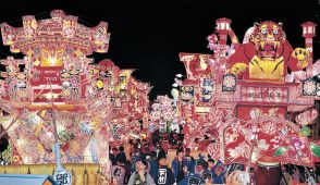極彩色の大行燈競演　庄川観光祭が開幕