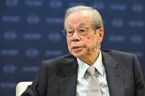 福田元首相「韓日には中国が大国らしい振る舞いをするよう仕向ける責任がある」