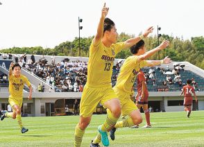 【島根県高校総体2024】立正大淞南Ｖ４、こぼれ球逃さず決勝点　サッカー男子　後期第３日