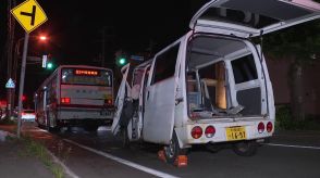軽ワゴン車が路線バスに追突　軽ワゴン車を運転の男性（54）が死亡、路線バスの乗客4人がけが　札幌市