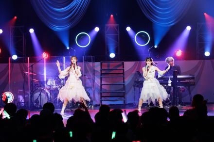 【ライブレポート】ClariS、約4年半ぶりのツアーを完走！「私が歌っている理由がここにあるなと感じました」（クララ）