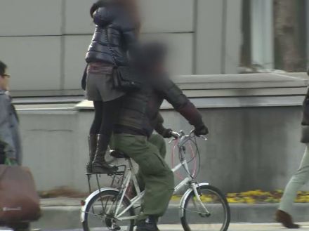 自転車の2人乗りでも「反則金」　クルマ並み「青切符」導入へ　対象となる違反行為は110以上　「規制だけでなく道路などのインフラ整備も重要」と専門家