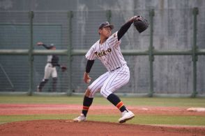 北信越大会で帝京長岡が初の決勝進出　プロ注目の茨木が11球団スカウトの前で好投　芝草監督も評価