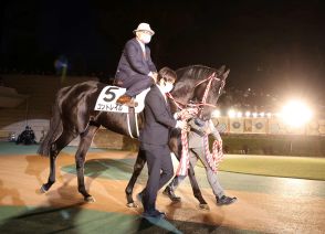 コントレイル顕彰馬選定　矢作師「３冠かかった菊花賞、勝負根性に涙止まらず」／JRA顕彰馬