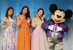大友花恋が斎藤瑠希、平野綾と華やかドレス姿「震えました」ミッキーマウス登場に大興奮