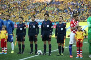 日本人として初めて「サッカーW杯開幕戦の主審」を務めた西村雄一氏が語るプロ審判員の矜持「選手の夢を支えたい」「満足した試合は一度もない」