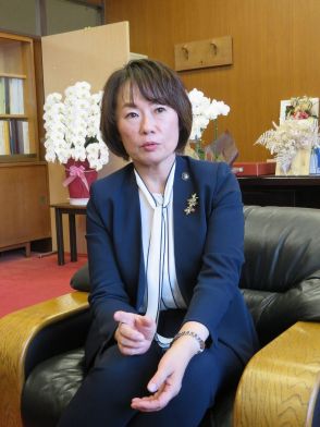 「維新は嫌いじゃない」　激戦制した大阪・大東市長、就任１カ月インタビュー