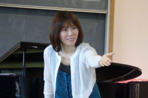 半﨑美子　小学校の特別授業で涙「教科書に歌が載るっていうのが夢だった」