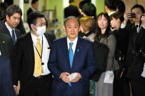 菅義偉前首相のおひざ元の横浜自民「身を引く決断を」首相に退陣要求