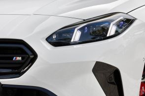 「小さな高級車」がスポーティに進化　BMW新型1シリーズ、マイルドハイブリッド導入　10月発売へ