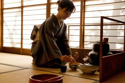 「書道」「茶道」「和菓子作り」…海外旅行者におすすめしたい日本文化体験ランキング
