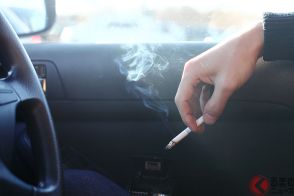 クルマで「タバコ」を吸うので車内が臭います。カーエアコンに臭いが染み付いているようですが、何か良い方法はありませんか？