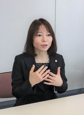 「大した罪ではない」社会の誤解、痴漢被害に遭った女性弁護士の訴え