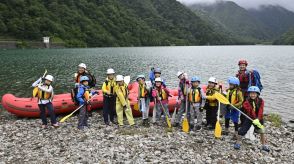 「恐竜の化石探しに行かないか？」８月に小中学生キャンプ、参加者募る　岐阜のトヨタ白川郷自然学校