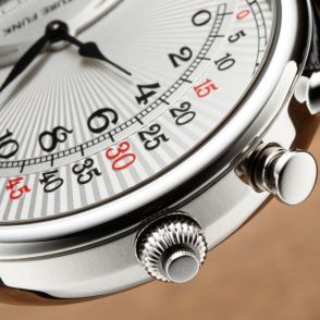 1万円台で“レトログラード”を搭載【フューチャーファンク】ワイパーみたいに針が往復する腕時計!?