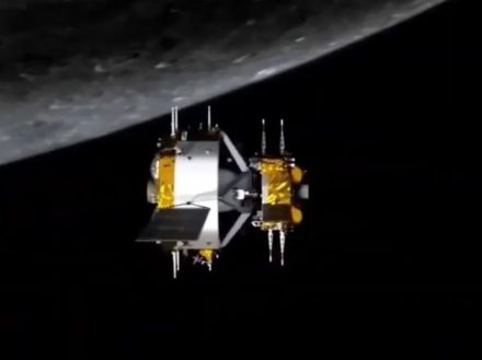 中国「嫦娥6号」、地球に帰還へ–月裏サンプルが月の周回軌道に