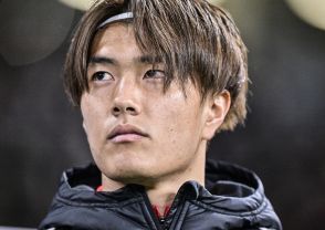 【ミャンマー戦で見えた1トップ・小川航基の可能性（1）】代表3戦5発というハイペース。遅れてきた大型FW小川航基は日本に何をもたらすのか……5発中3発に絡む能力