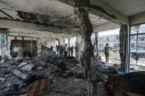 停戦いまだ見えず　学校空爆に批判　ガザ戦闘8カ月