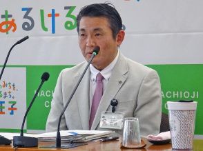 初宿八王子市長、都と比べ「財源ない」　補正予算案取りまとめ危機感あらわ