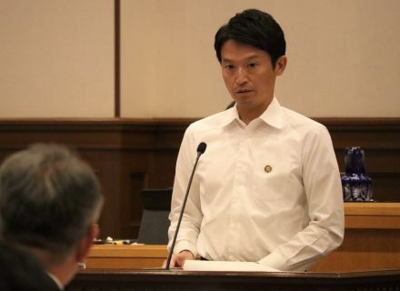 「県民に不信やおぞけ」　代表質問で知事告発文書問題を追及　公明は問題触れず　兵庫県議会　斎藤元彦兵庫県知事の告発文書問題