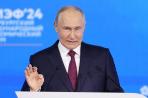 ロシア大統領、経済発展に自信　欧米に頼らぬ成長強調