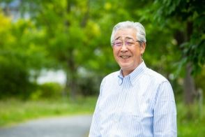 65歳でリタイヤを検討中。無職世帯の平均貯蓄額は2504万円…老後の年金収入や家計収支も確認を