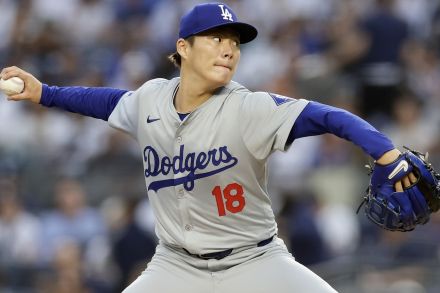 ヤ軍の強力打線をゼロ封！ 山本由伸の快投にNY紙もタジタジ「10年3億ドルのオファーを断った理由を見せつけた」