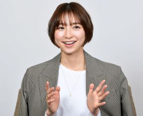 38歳・篠田麻里子、新しいヘアスタイル披露「イケメン」「美人さん」の声相次ぐ