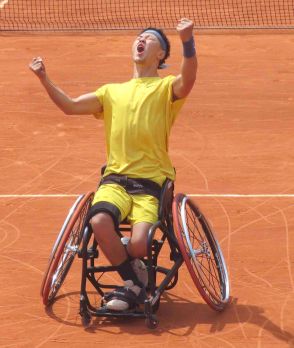 車いすテニスの革命児、小田凱人が自身初の４大大会２連覇　パリ・パラリンピックの金メダルが見えた
