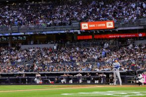 ドジャース・大谷　移籍後初敵地でのヤンキース戦　大ブーイングも余裕の笑みで決勝ホーム