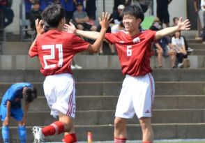 浦和南、埼玉栄に4-1快勝！準々決勝へ