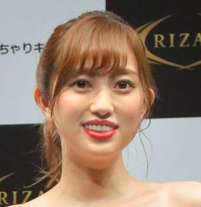 菊地亜美、“ずーっと可愛がってくださった姉さん”との再会ショットに「うるってきました」「素敵な関係」の声