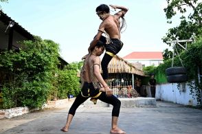 【今日の1枚】古代クメール武術、復活に若い力 カンボジア