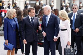 米仏首脳、中東の緊張激化回避へ取り組み強化　ウクライナ情勢協議