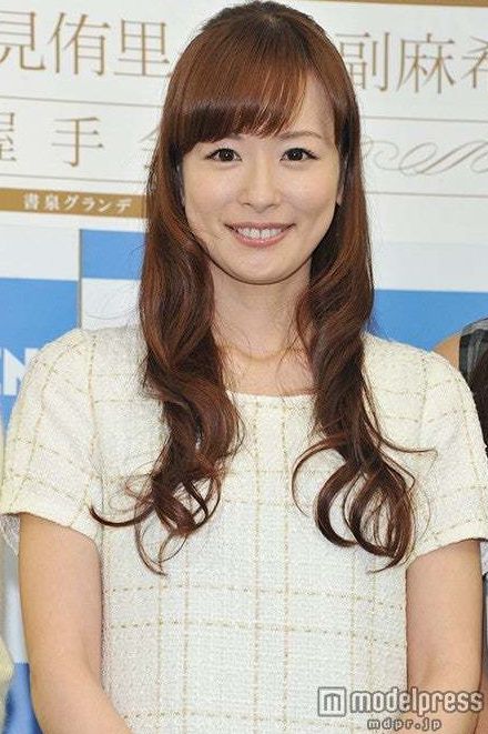 皆藤愛子、透明素肌覗くオフショット公開「天使」「可愛すぎる」と反響続々