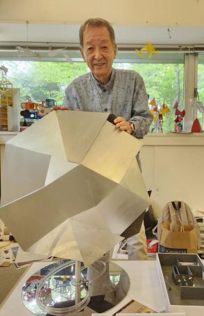 パリ・台北・ニューヨーク…世界を駆け回る86歳　風の彫刻家・新宮晋さんの飽くなき挑戦