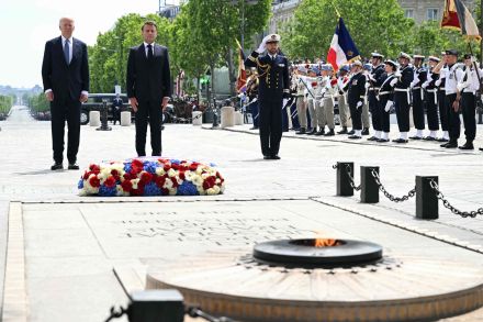 ノルマンディー作戦80周年式典、米仏首脳が列席