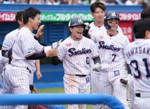 ヤクルト、交流戦Ｖ夢つないだ！単独３位浮上　高津監督、八回「勝負手」ズバッ　通算１万試合、執念１－０勝ち